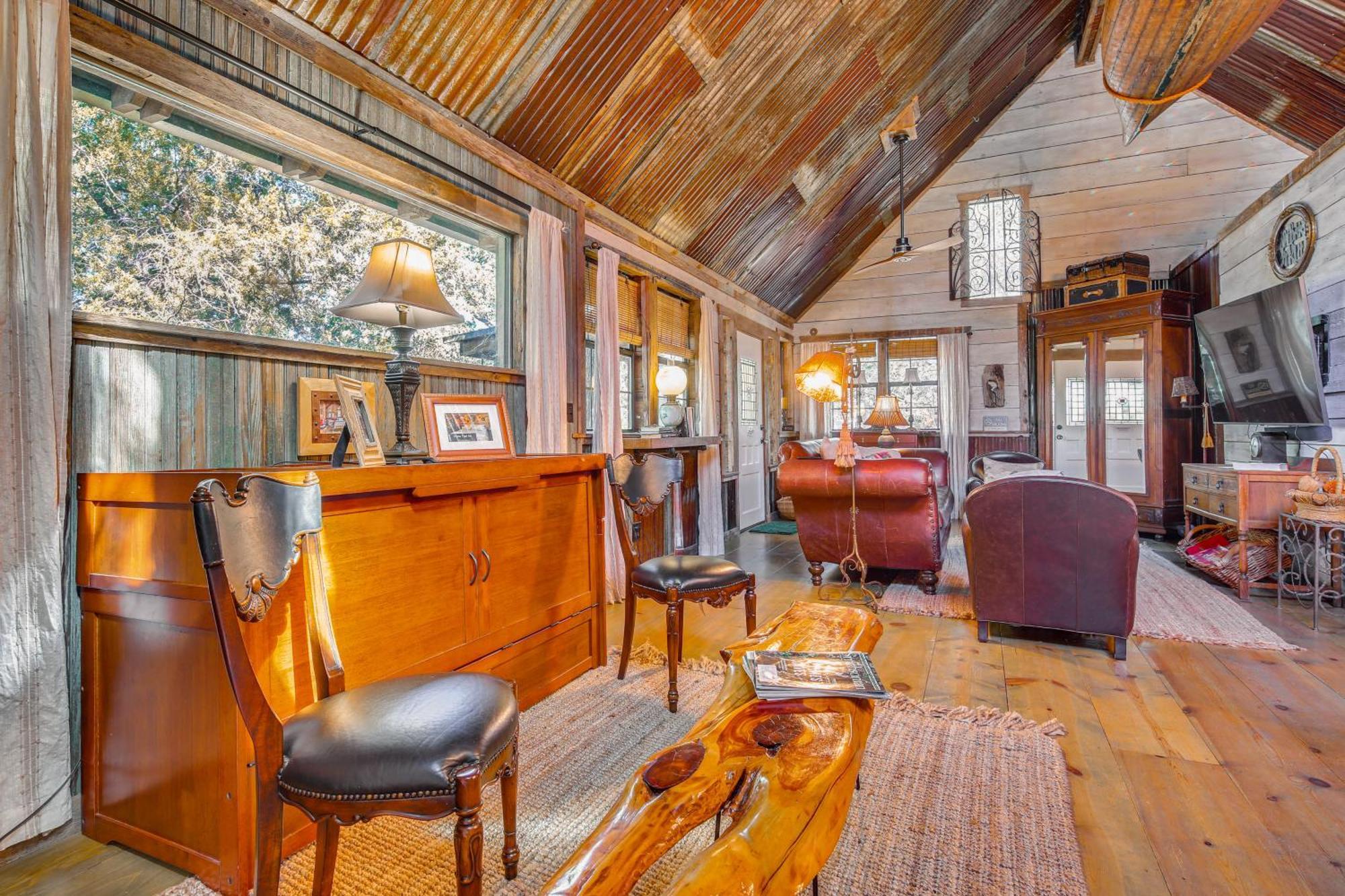 Pet-Friendly Wimberley Cabin With Fire Pit And Hot Tub Exterior foto